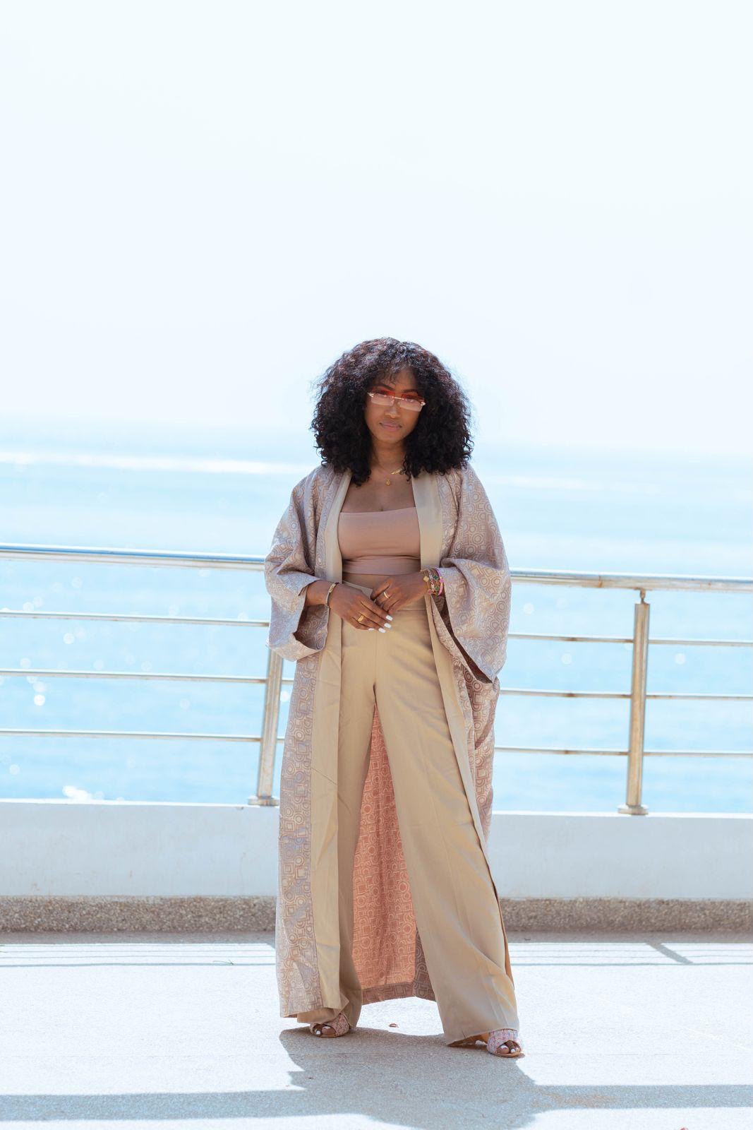 Ensemble Kimono beige  et pantalon